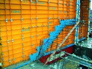 Uni&oacute;n muro - escalera